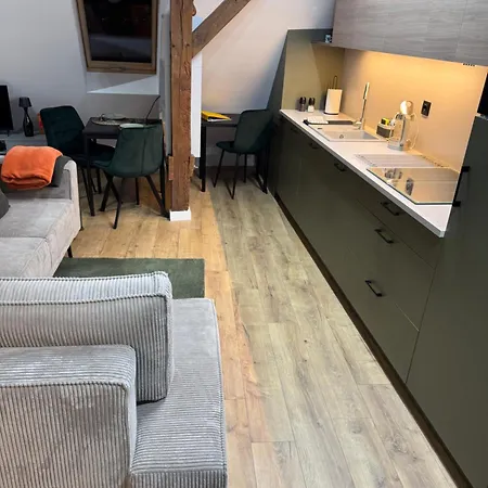 Fyrtel Apartment *